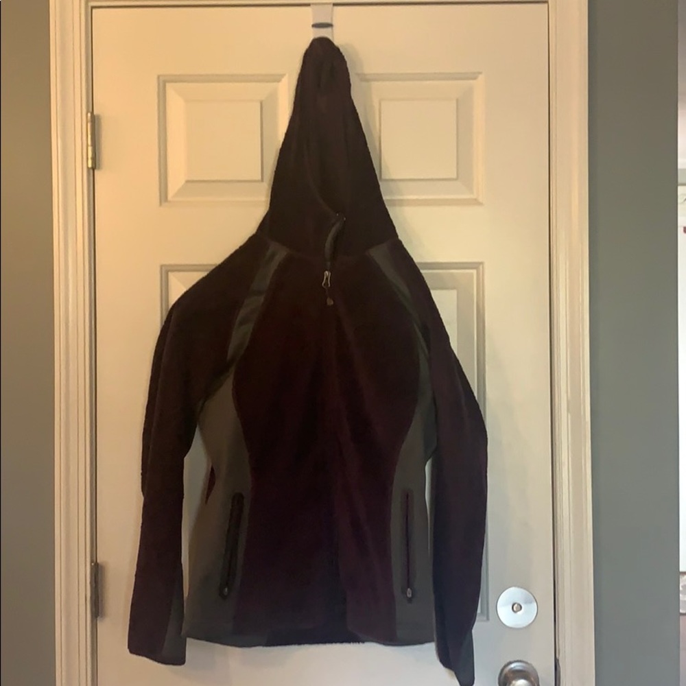 Purple winter jacket - Eddie Bauer